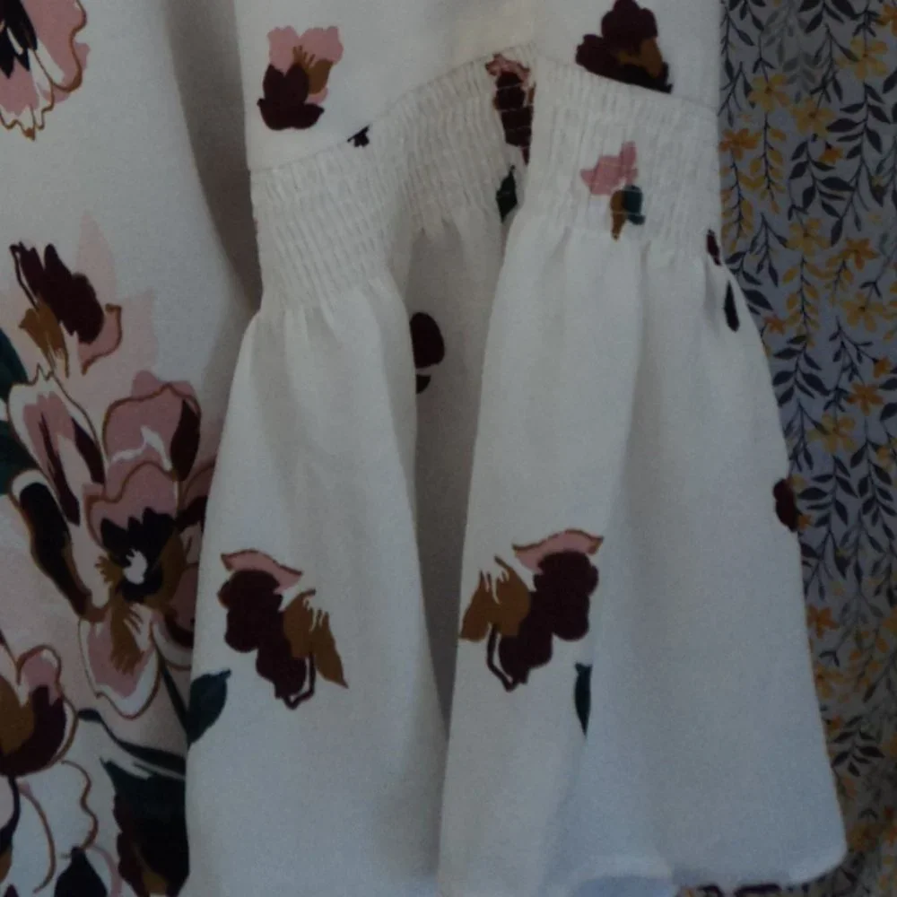 Flowy Top - Picture 6 of 7